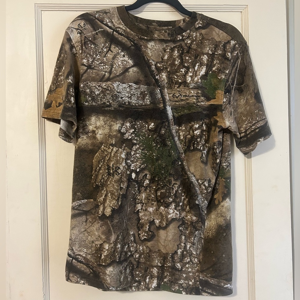 magellan camo tshirt